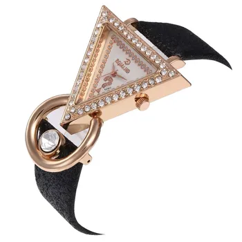 2020 Naiste Kellad Loominguline Luksus Kolmnurk Rhinestone Dial Jäätunud Rihm Daamid Fashion Käekell Quartz Watch Relojes Mujer