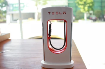 Universaalne, kiire laadimine Mobile Power Telefon Nutitelefon Mobiili Laadija Tesla Model 3 Y Kolme S X Super Laadija Tarvikud